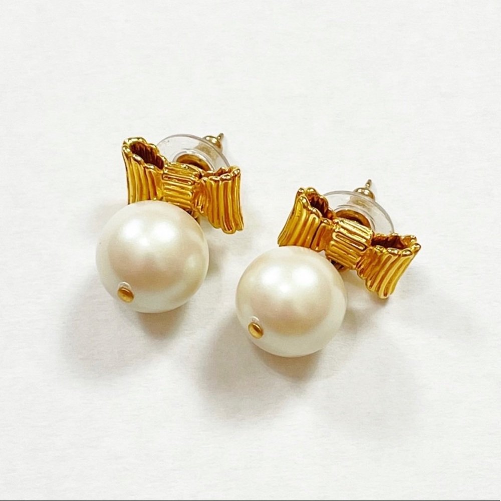 NWT Kate Spade New York All Wrapped Up in Pearls Drop Earrings
